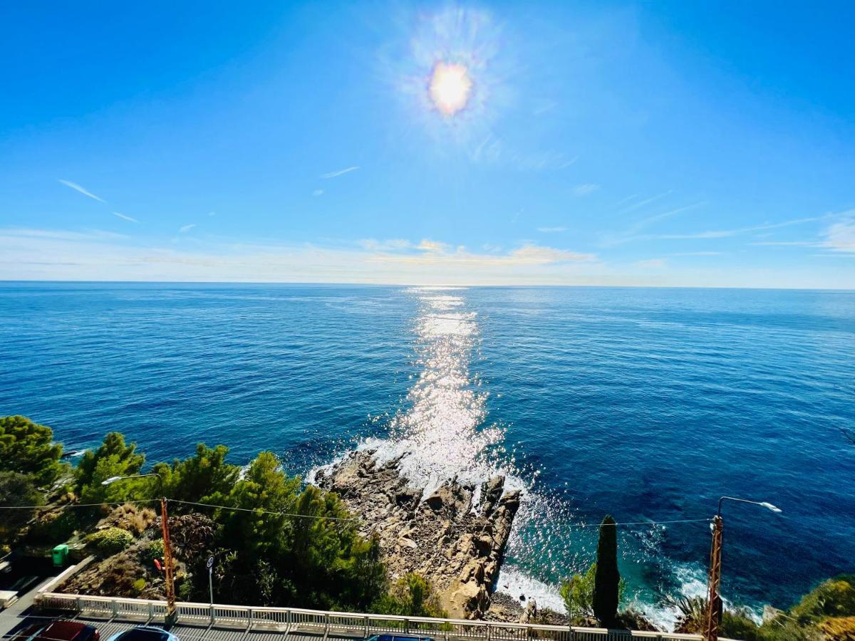 Suite Sunset 7 - Fronte Mare Sanremo Bagian luar foto