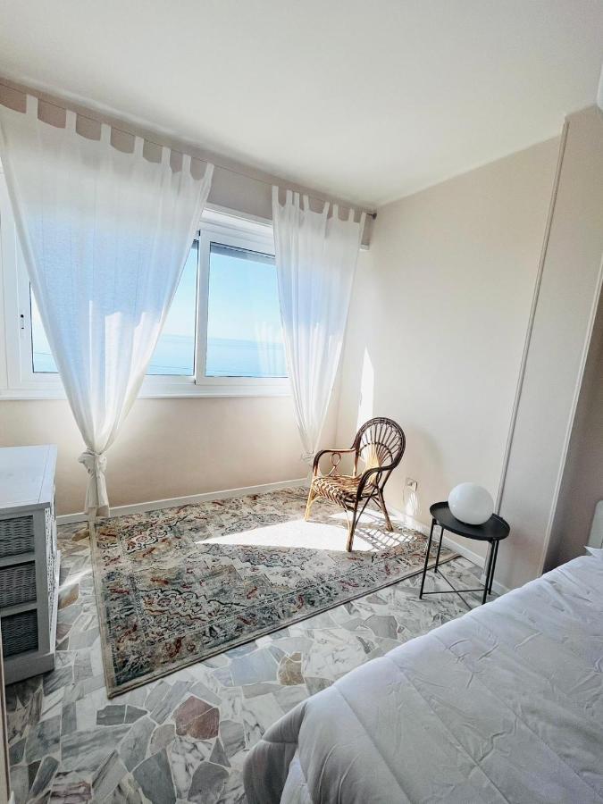 Suite Sunset 7 - Fronte Mare Sanremo Bagian luar foto